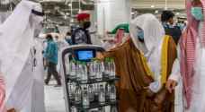 IMAGES: Saudi Arabia uses robot to provide Zamzam water to worshippers