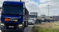 Jordan sends 14-truck convoy to Syria