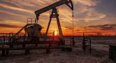 Global oil prices decline amid concerns over US interest rates