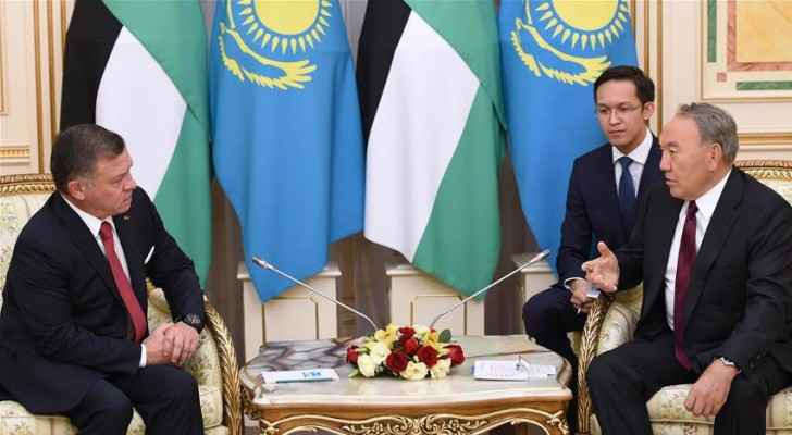 King Abdullah II of Jordan meets with President of Kazakhstan Nursultan Nazarbayev (Presidency Of Kazakhstan / Handout - Anadolu Agency)