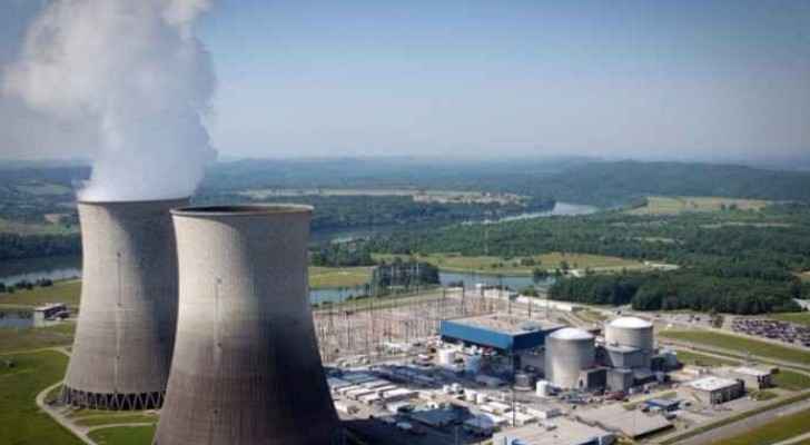 The 440-megawatt reactor is capable of generating electricity and purifying water.