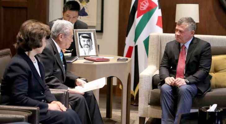 King Abdullah II with the Head of Japan’s House of Councillors, Tchotchi Dati, on Monday. (Roya News Arabic)