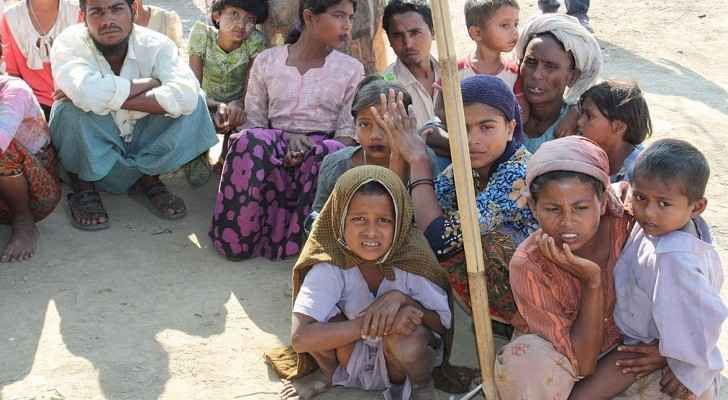 Displaced Rohingya people in Rakhine State (8280610831) (cropped).jpg More details Displaced Rohingya people in Rakhine State. (Wikimedia Commons) 