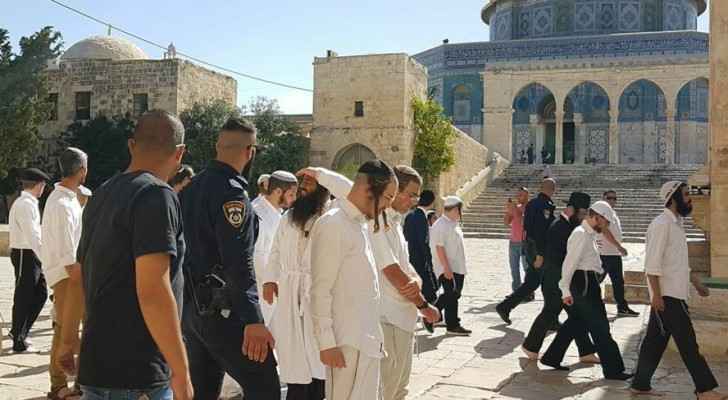 Israeli settlers' action of breaking into Al Aqsa Mosque is a regular occurrence (The Palestinian Information Center)