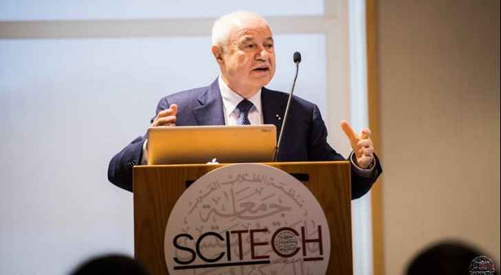 Talal Abu-Ghazaleh delivering the closing remarks at the 2018 Scitech Conference at MIT.