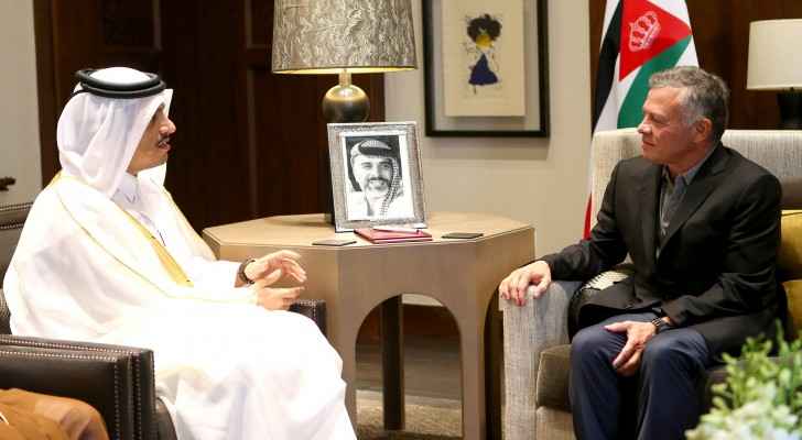 King Abdullah and Qatari Deputy PM Sheikh Mohammed bin Abdulrahman Al Thani