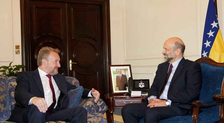 Izetbegovic expressed his country’s willingness to promote mutual cooperation between the two countries 