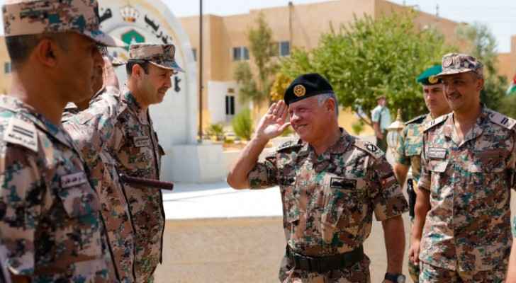 King visits NCO Training School in Zarqa