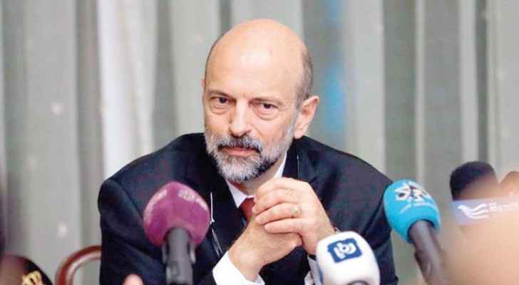 The parents wanted Razzaz's help with allowing their children to sit Tawjihi exams in Turkey. (Jordan Times)