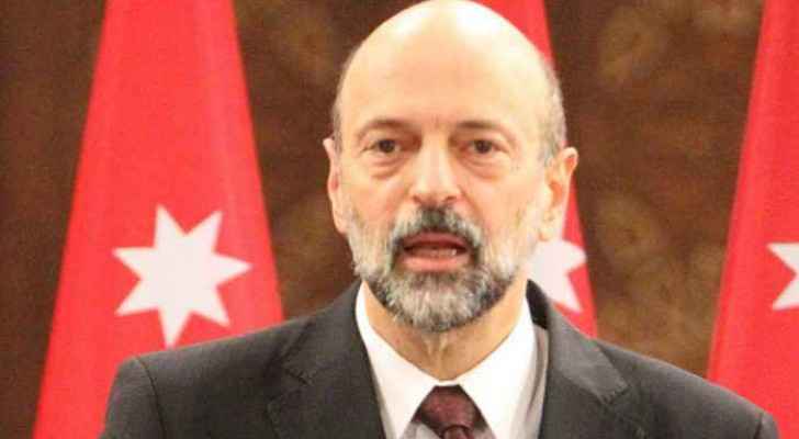 Razzaz to launch 65 modern buses on Tuesday