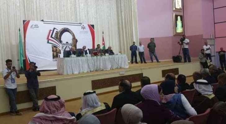 Chaos as Cabinet meets with citizen in Mafraq