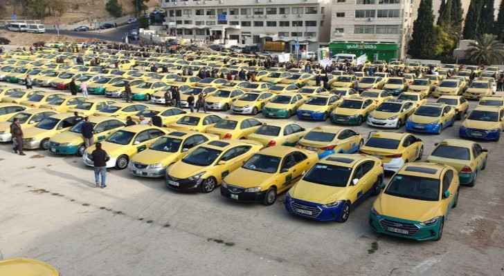 Obtaining a taxi license has a market price of a minimum JD 40,000. (Roya)
