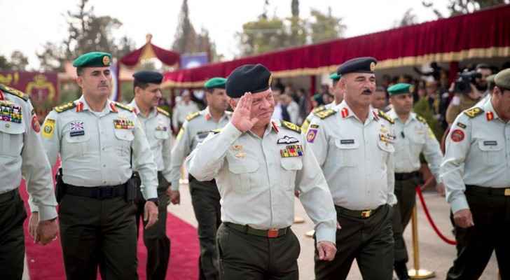 King attends graduation of Forsan Al Mustaqbal officers