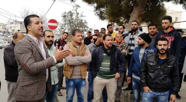 Tens of unemployed youth protest in Tafilah