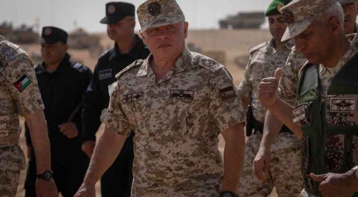 King attends tactical military exercise