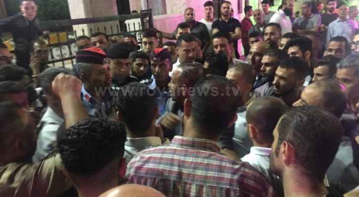 Relatives of young man stabbed to death in Irbid, carry out protest