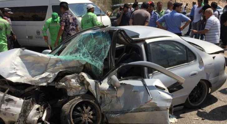One dead, two injured in two-vehicle collision accident in Amman