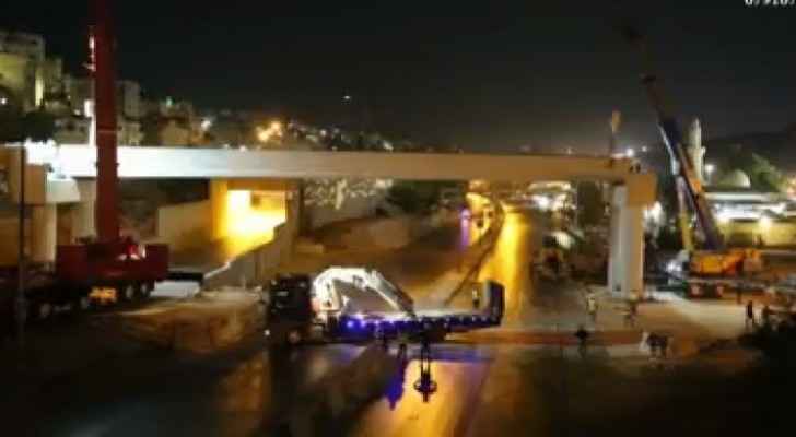 Video: Moment when bridge collapsed in Army Street in Amman