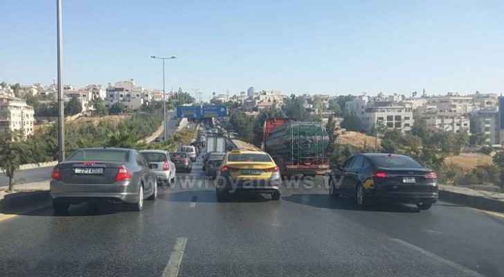 Photos: Security presence, traffic jam near 4th circle in Amman
