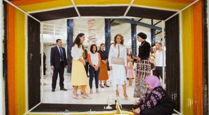 Queen Rania visits third edition of Amman Design Week’s Ras El Ain Hangar exhibition