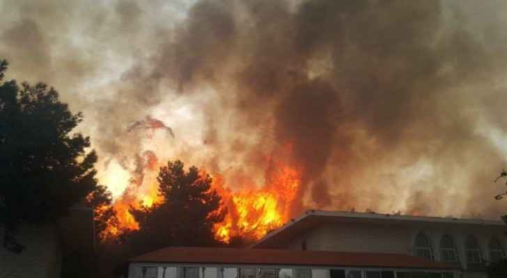 Fierce fires engulf homes in Lebanon