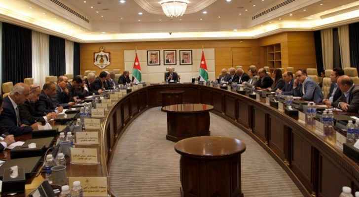 PM Razzaz: Jordan will remain role model in dealing with challenges, crises