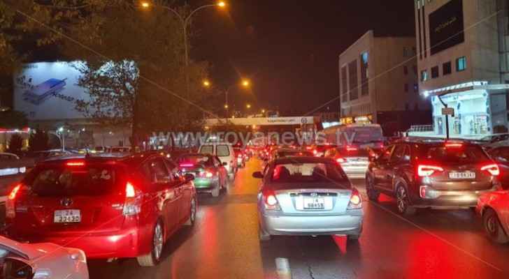 Watch heavy traffic jam in Amman