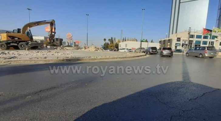 GAM starts removing 6th circle in Amman to install traffic lights instead
