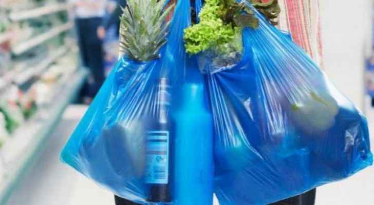 Social media users express their delight at Environment Ministry's decision to ban plastic bags