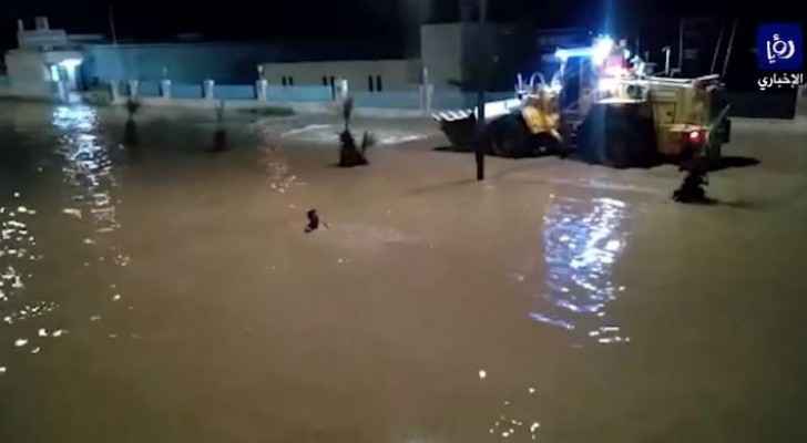 Man goes missing after being swept away by flooding in Zarqa
