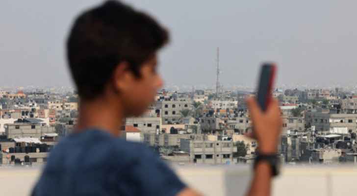 Gradual return of internet, communications in Gaza