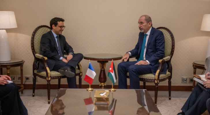 Safadi, French counterpart discuss Gaza, Lebanon situations in Riyadh meeting