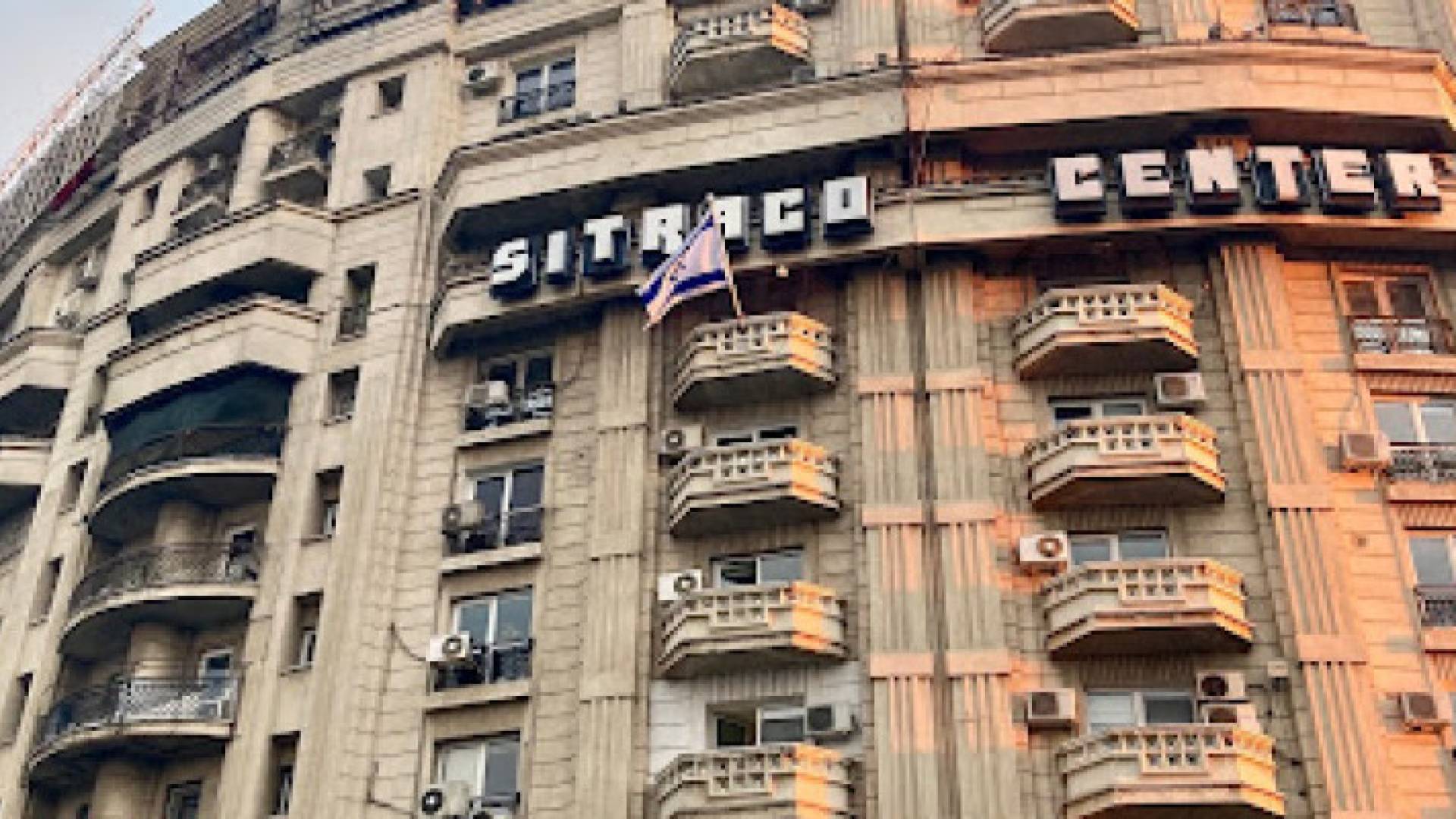 Man throws firebomb at “Israeli” embassy in Romania