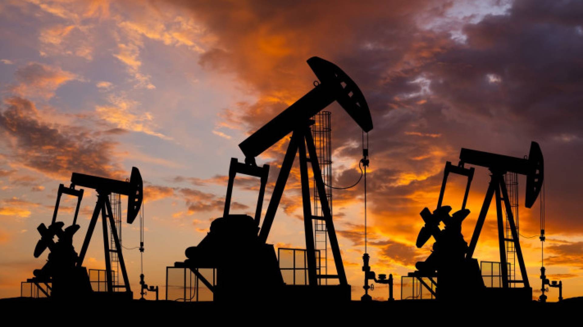 Oil prices rise as US braces for Hurricane Beryl