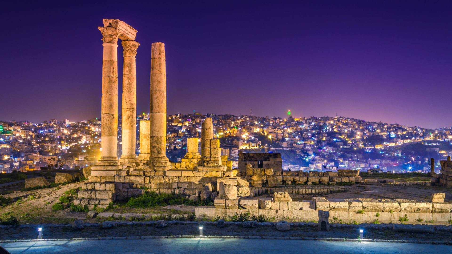 Weather forecast: Cool evenings, mild weather, clear skies