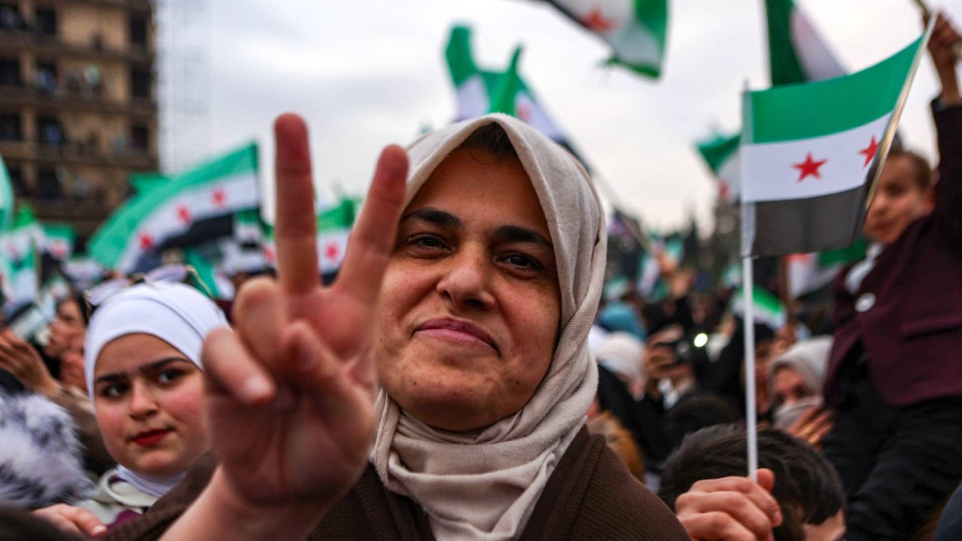 Syrian embassy provides complimentary return tickets for nationals in Jordan