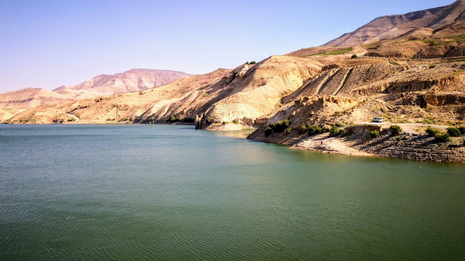 How much water poured into Jordan’s dams last 24 hours?