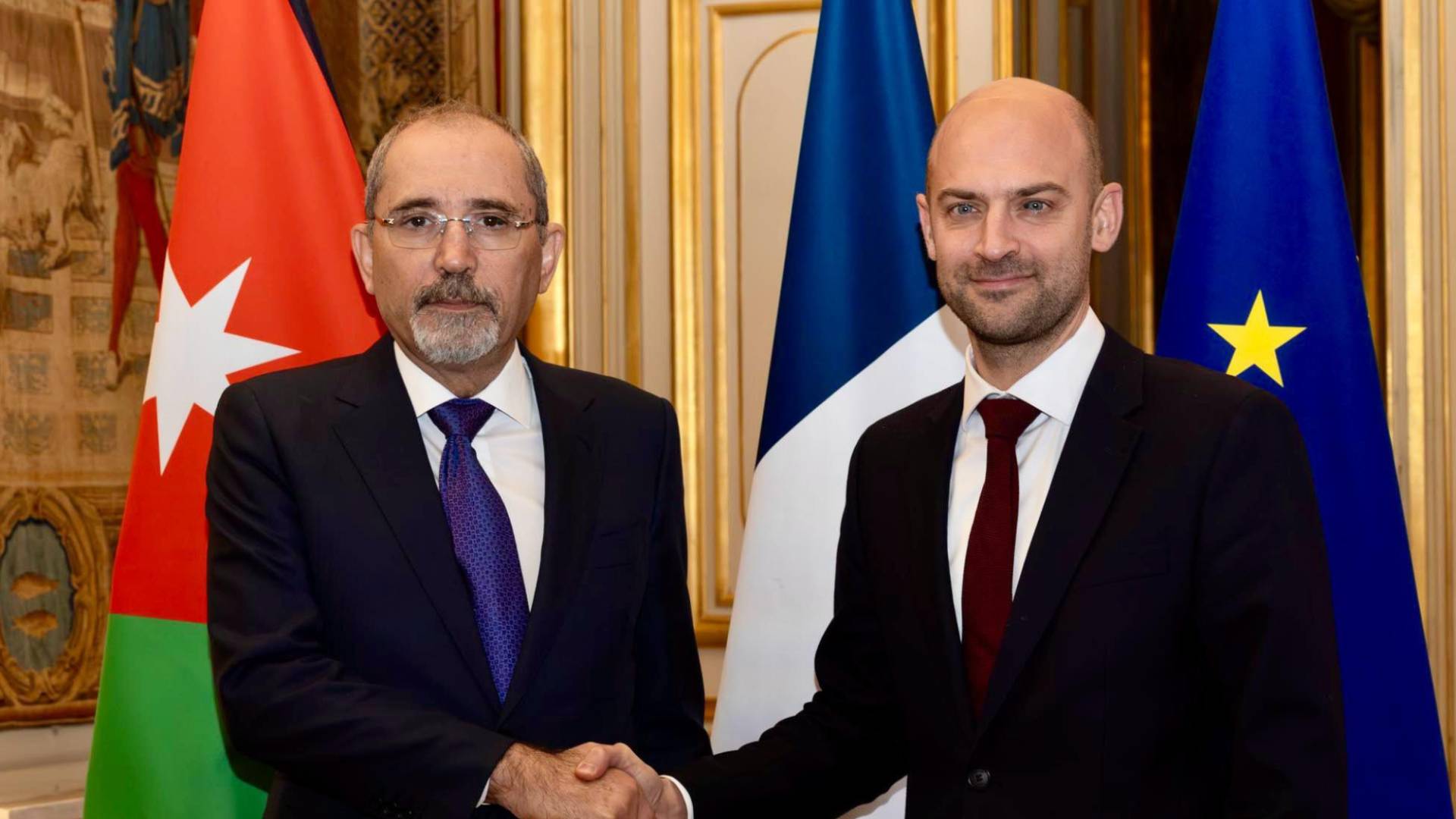 Safadi engages in extensive discussions with French Foreign Minister