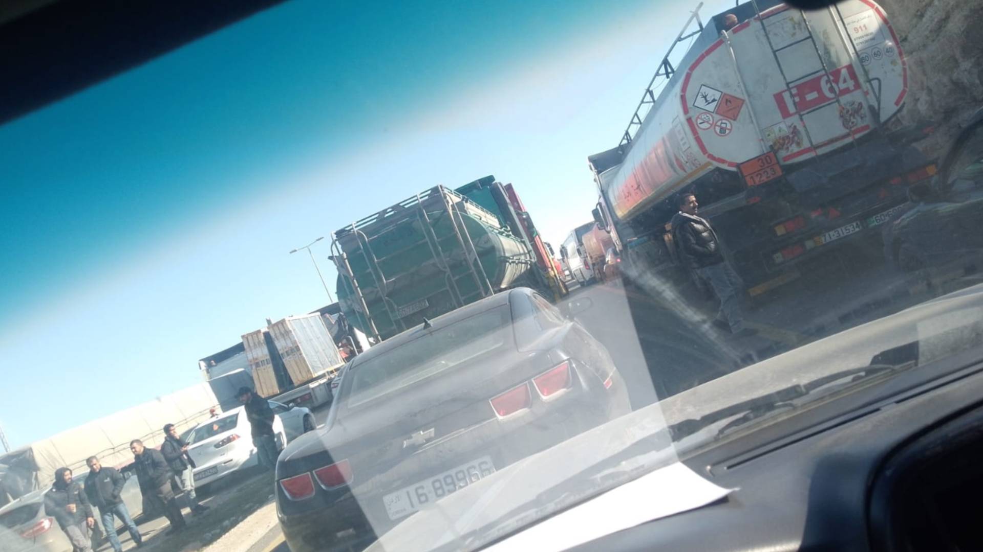 VIDEO: Traffic flow on Amman Development Corridor disrupted after multiple vehicle collision