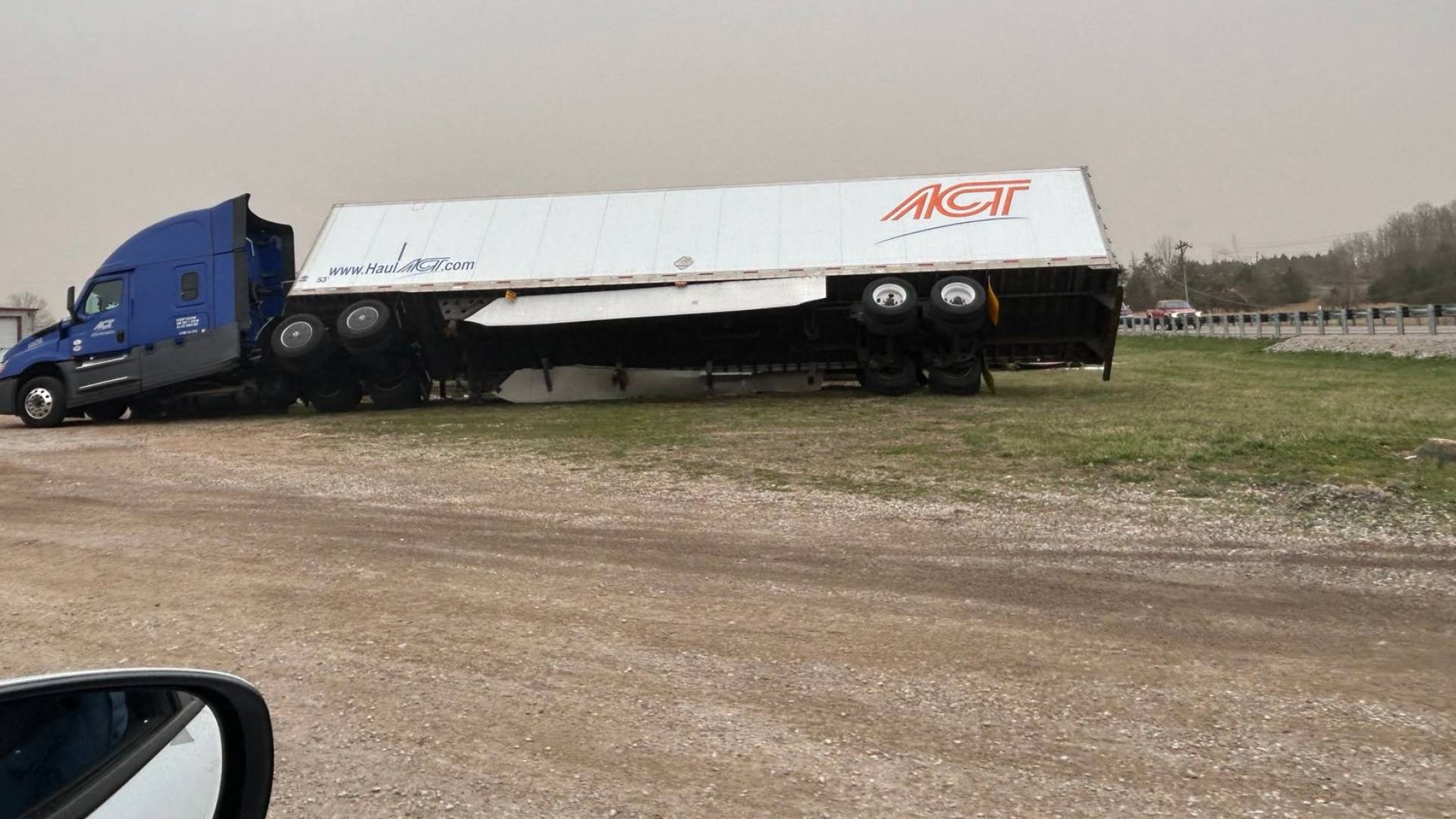 Major storm in central US leaves at least 14 dead: officials