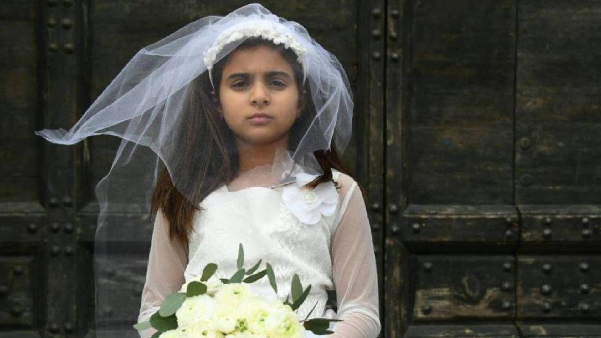 Kuwait raises legal marriage age to 18, banning child marriages