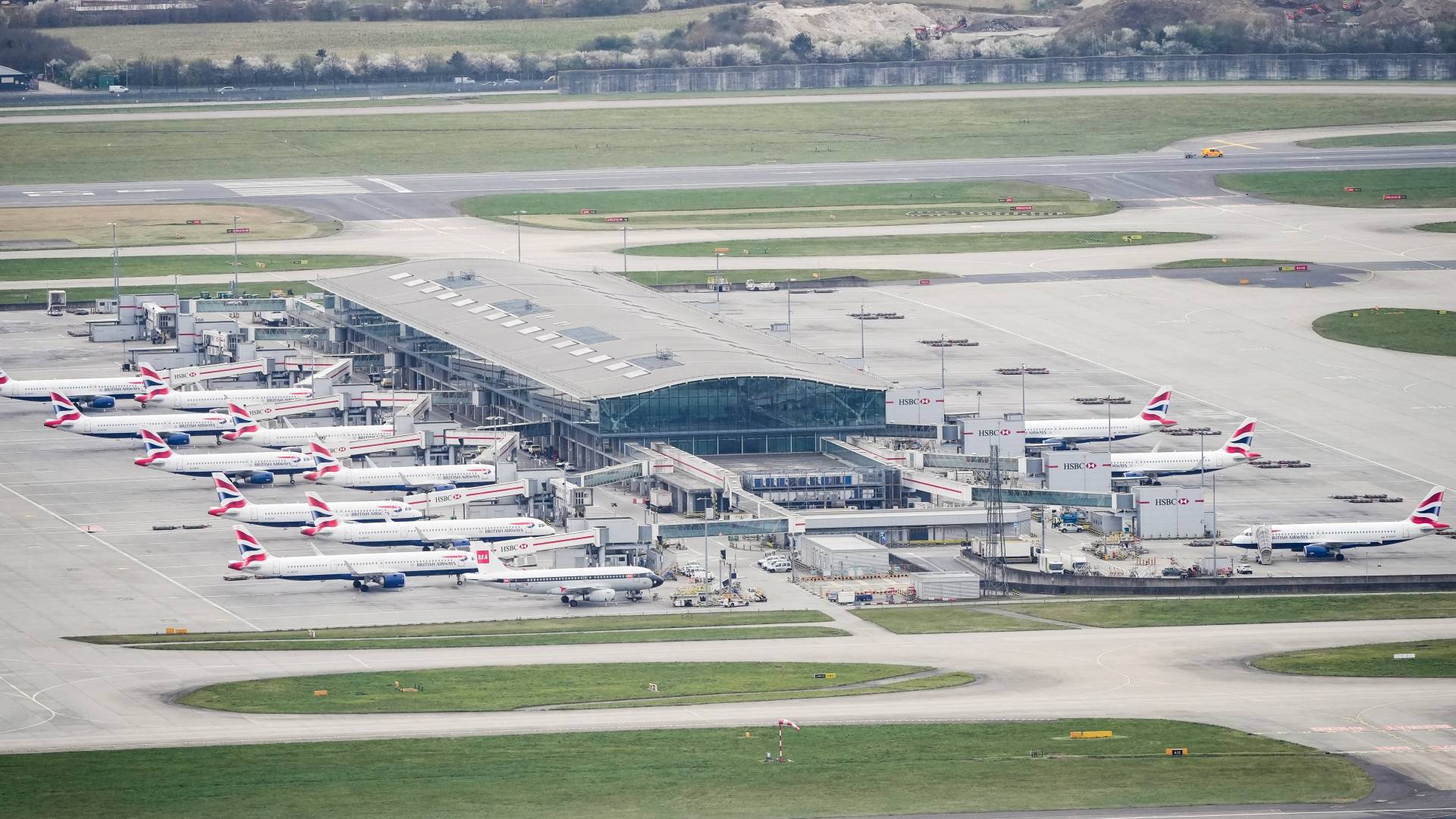 Heathrow resumes operations after fire-triggered shutdown