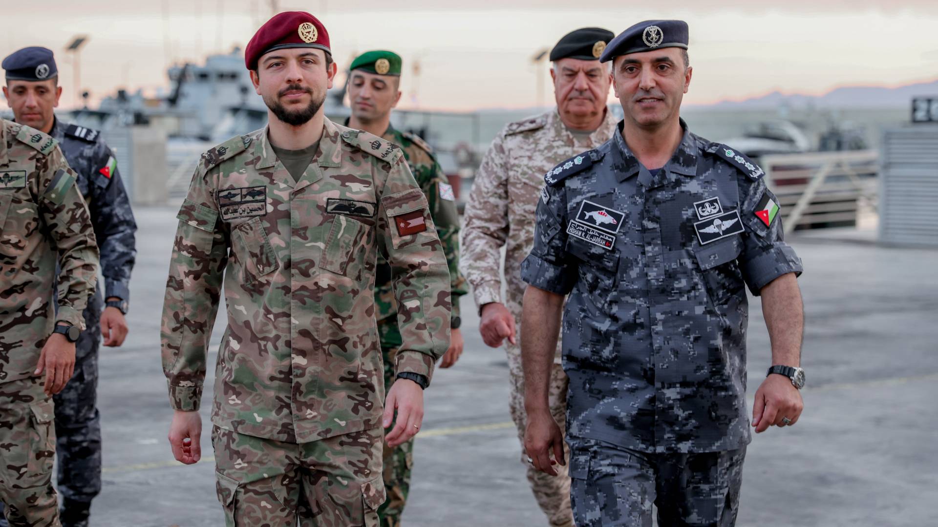 Crown Prince joins Naval Force, Royal Boats Command for iftar