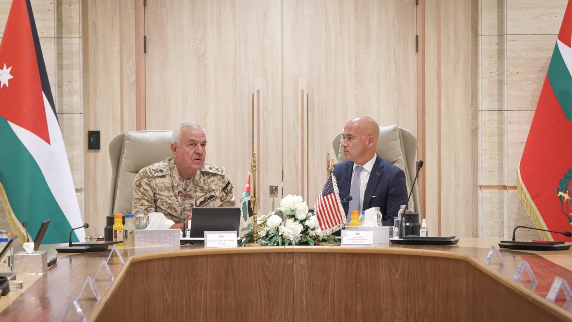 Jordan's army chief meets with US Congress members