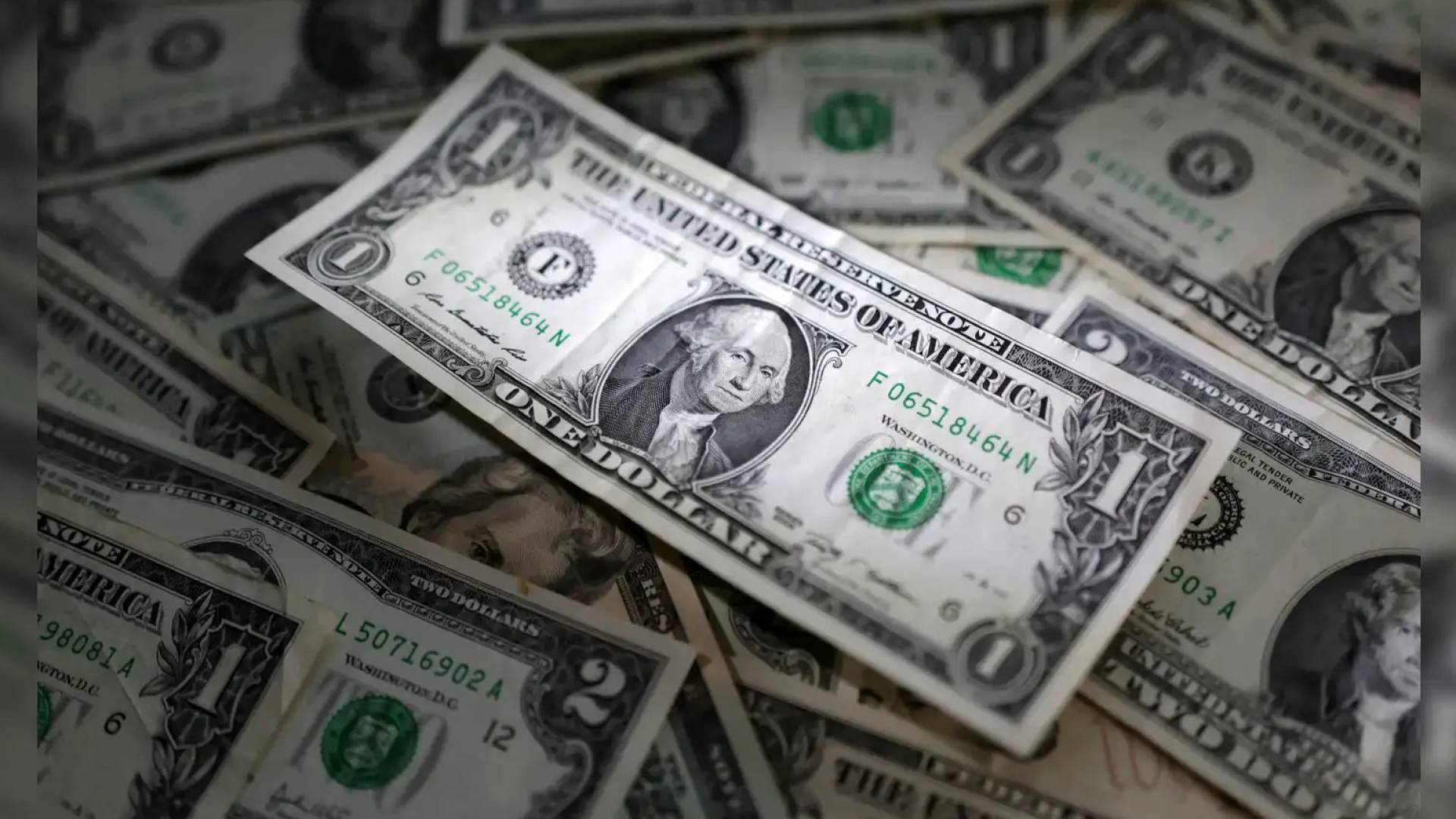 Asian economies reduce dollar use, fueling doubts about US assets
