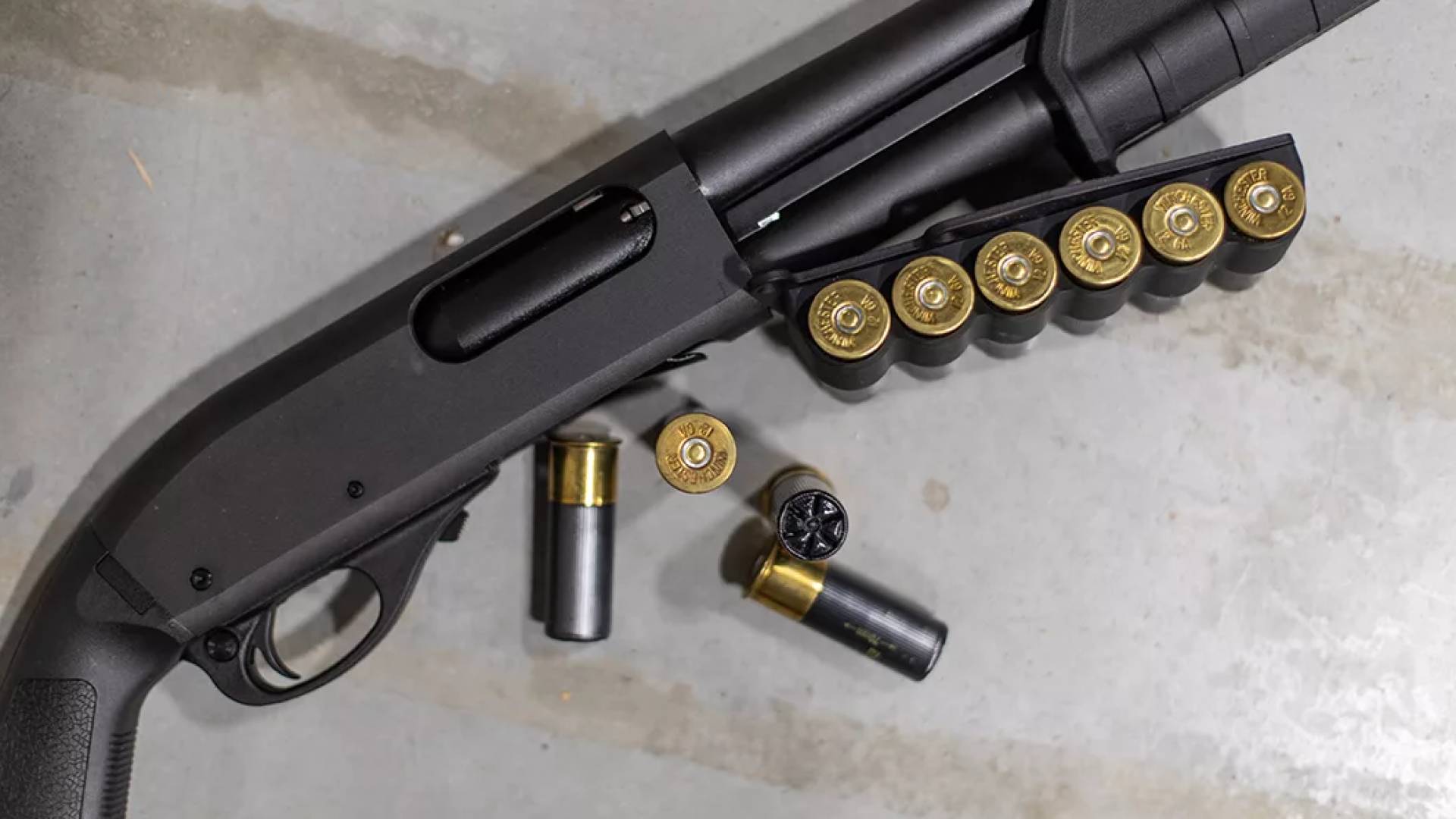 Child dies after playing with shotgun in Jordan