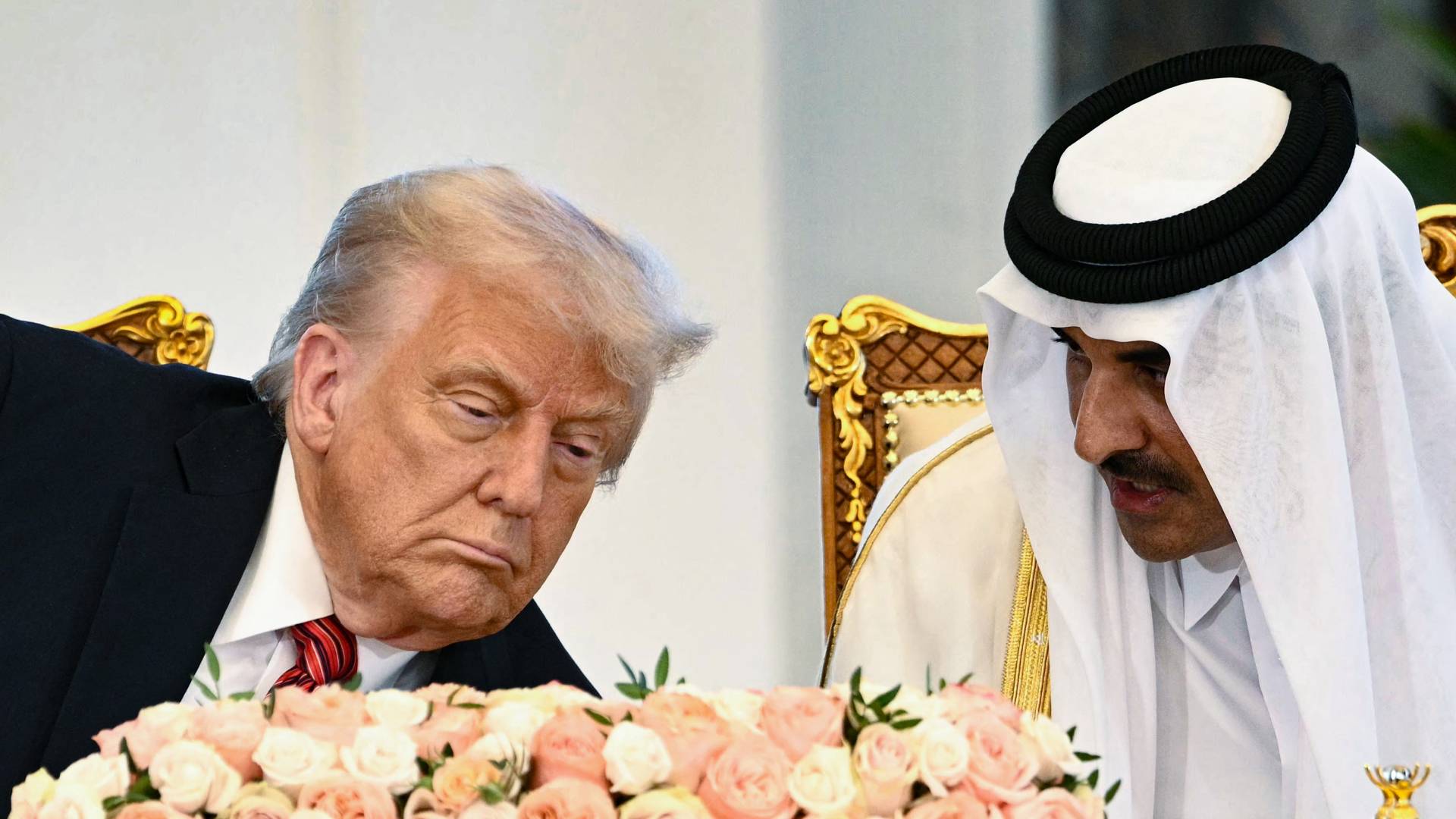 "Largest in history:" Trump, Emir of Qatar sign $200B Boeing jet agreement