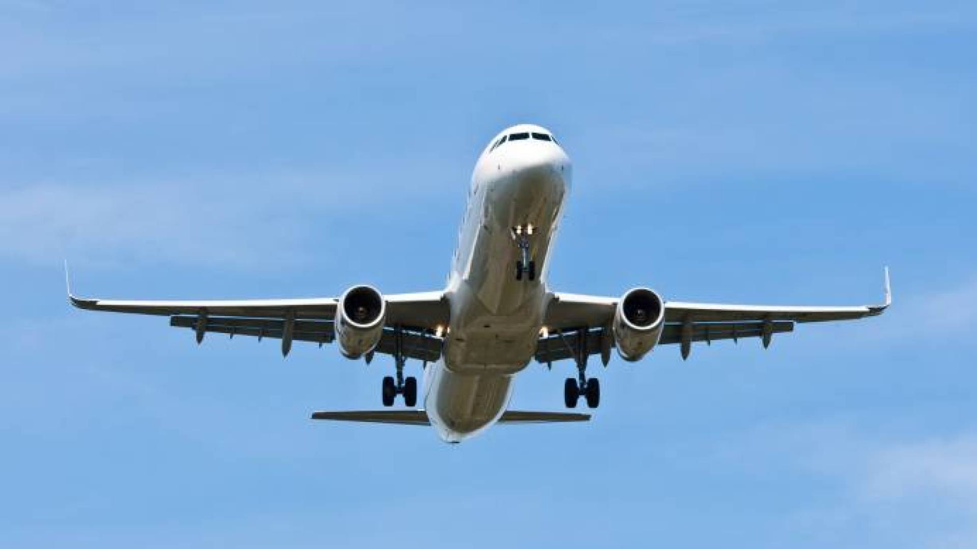 Bomb threat on plane heading to Kuwait triggers emergency response