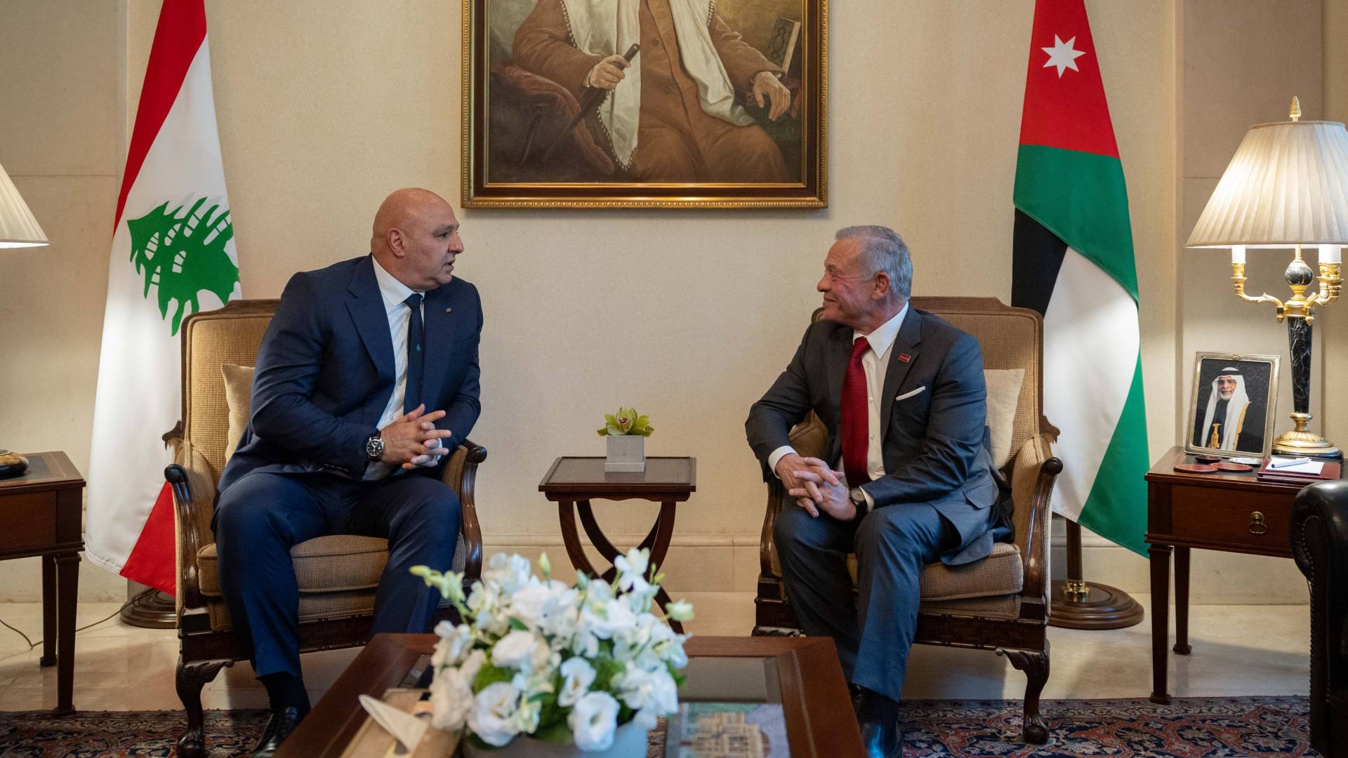 King, Lebanon President hold talks at Basman Palace