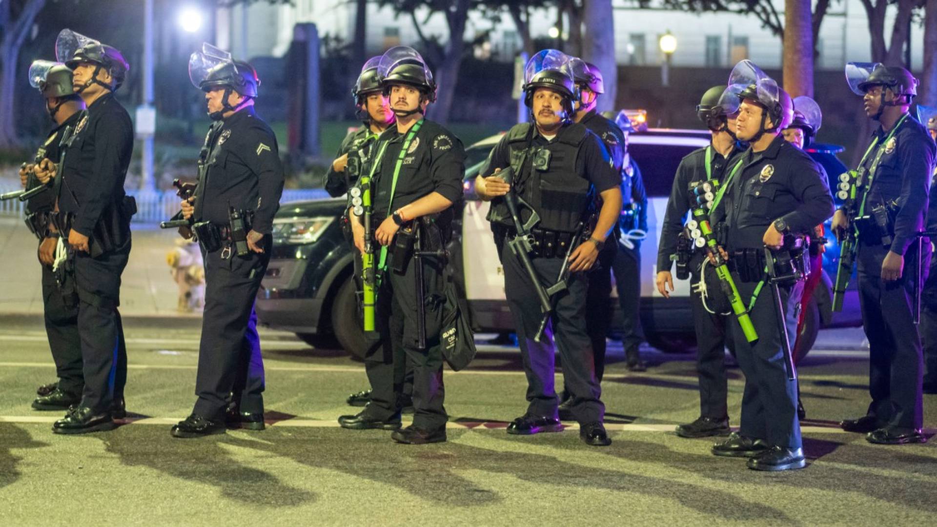 LA Mayor declares state of local emergency, imposes curfew